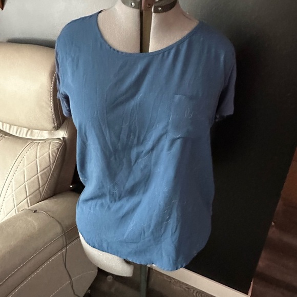**3 for $15**Joe fresh top - Picture 1 of 3